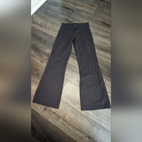 2 athleta stretch black pants - Picture 4 of 6